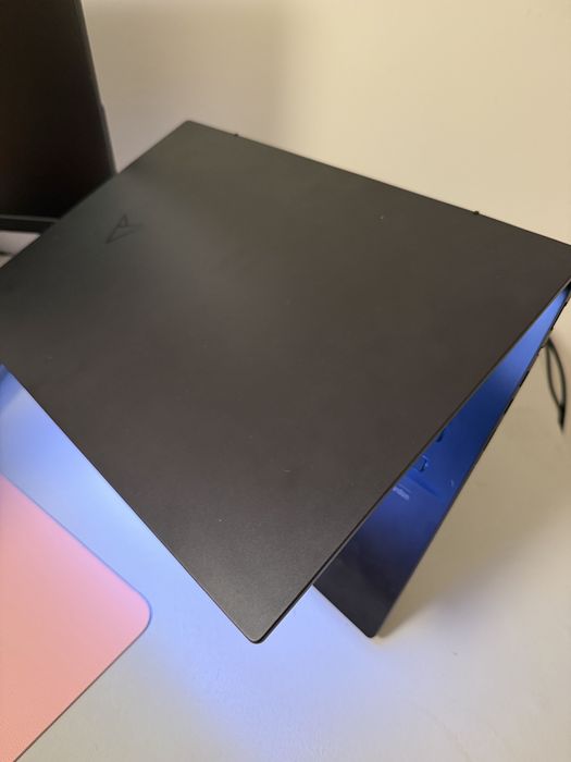 Asus Zenbook Oled экран