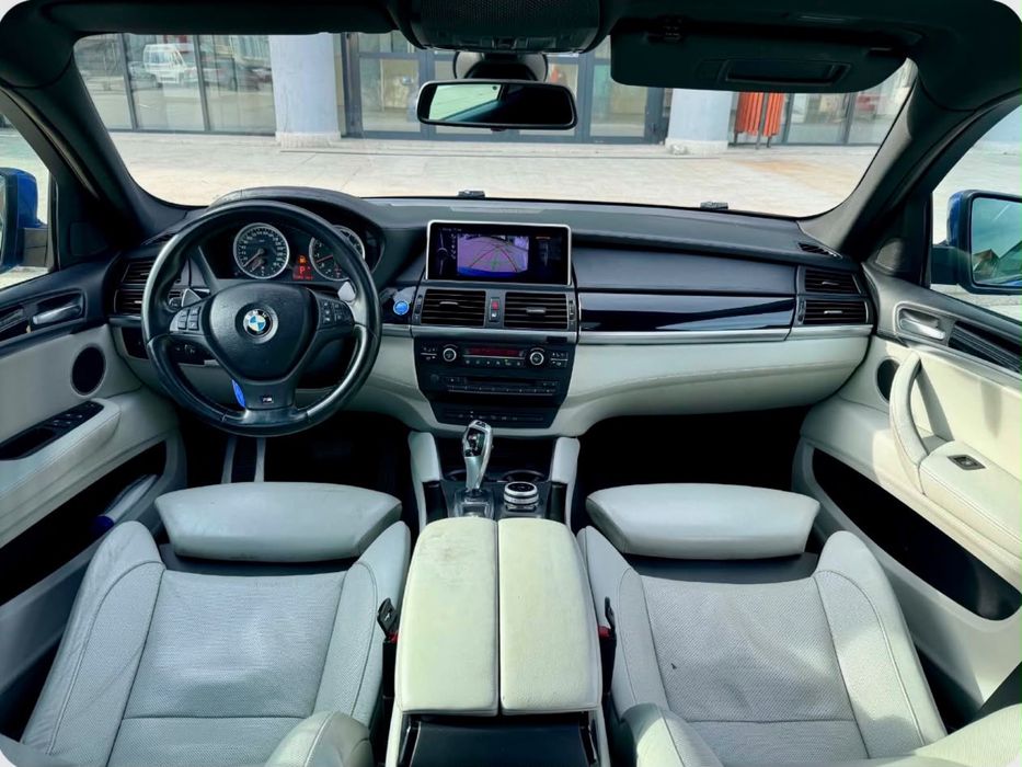 Bmw X6 M 555 cp facelift extra full