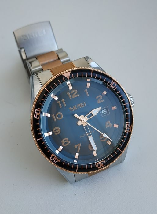 Механические часы skmei
