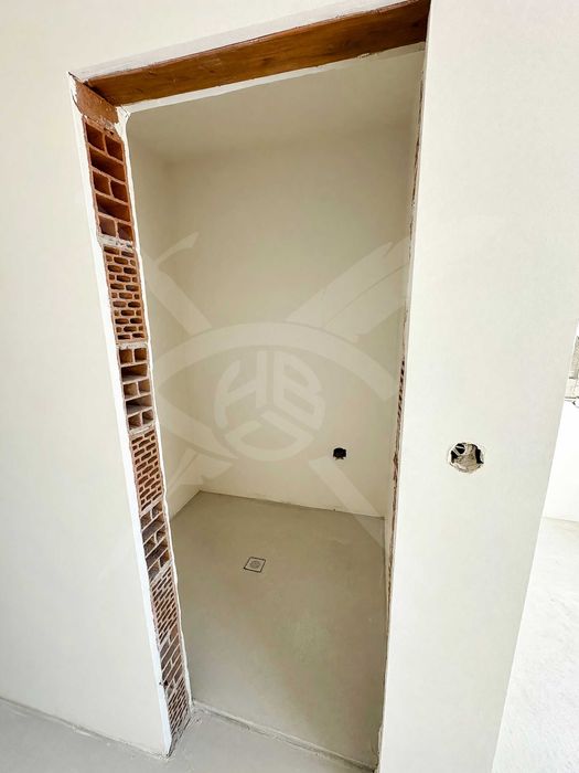Дава се под наем Мезонет в Пловдив, Център - 234 кв.м за 240000 € - Снимка #15