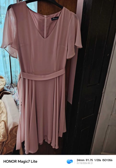 Vand rochie roz, mărime 36