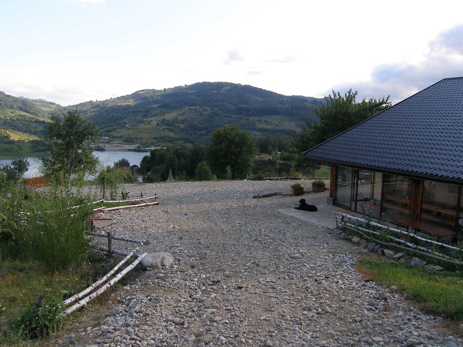 De vanzare casa in apropriere de Lacul Baraj Rusca Teregova,