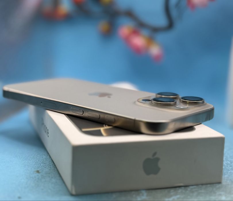 ГАРАНЦИОНЕН!!! Apple iPhone 16 Pro, 128GB, 5G, Natural Titanium