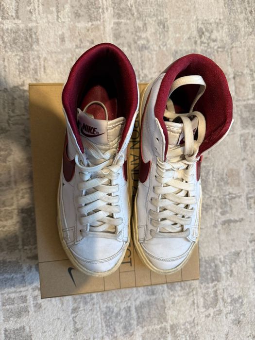 Adidasi Nike 37.5