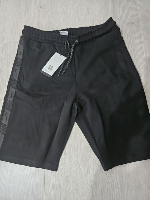 Bermude pentru barbati