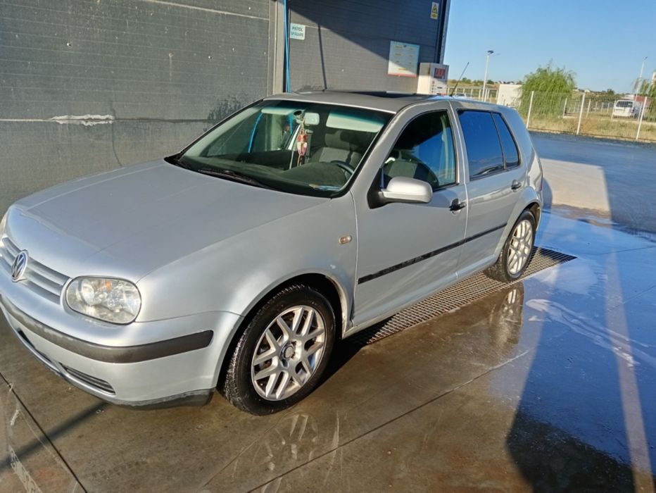 Doar Vând wv golf 4