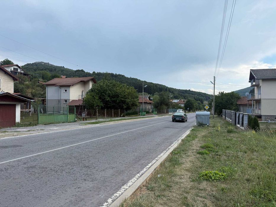 Продава се Парцел в с. Гинци, Област София-област - 700 кв.м за 32 €/кв.м - Снимка #6