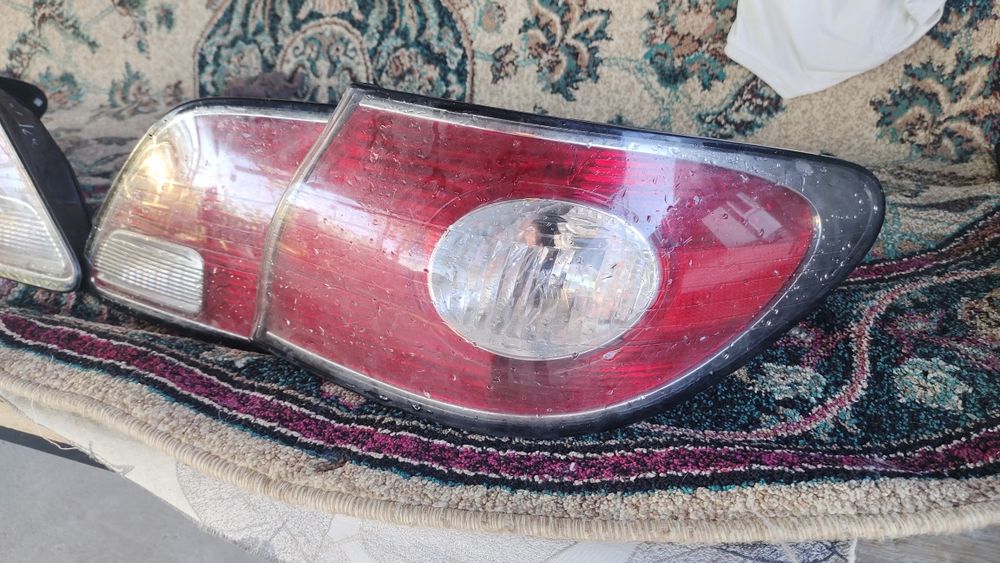 Задни стоп лексус ес300