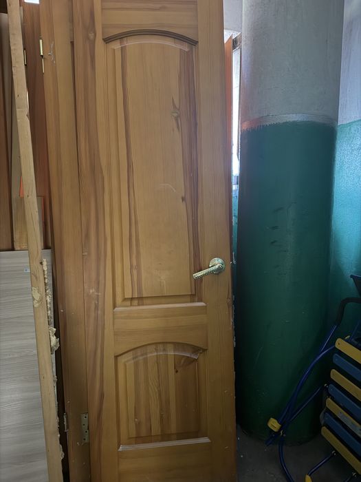 Продам межкомнатные двери