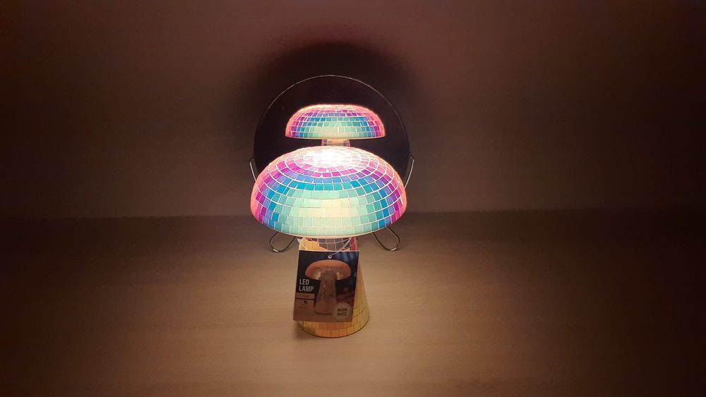 Lampa Disco Ciupercuță cu Led și Reflexii
