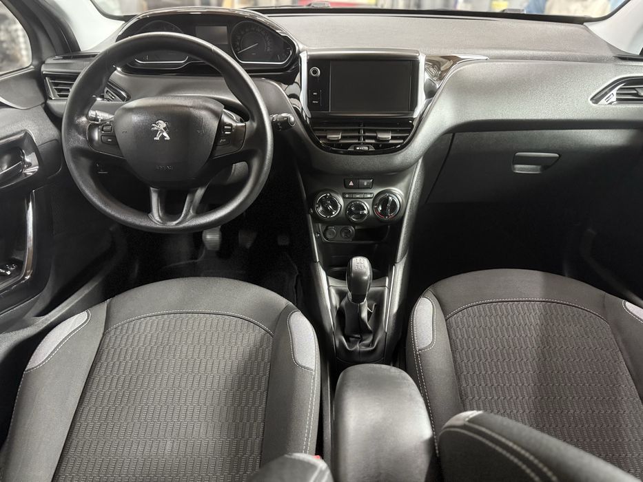 Peugeot 208 1.2 Benzina Euro 6 130.000 km