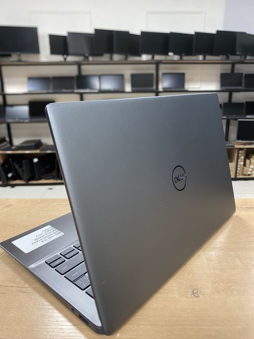 Ноутбук Dell i5-8/RAM8/SSD512/GeForceMX250