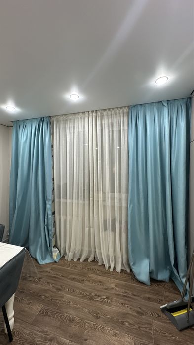 Продам красивые шторы 2.55