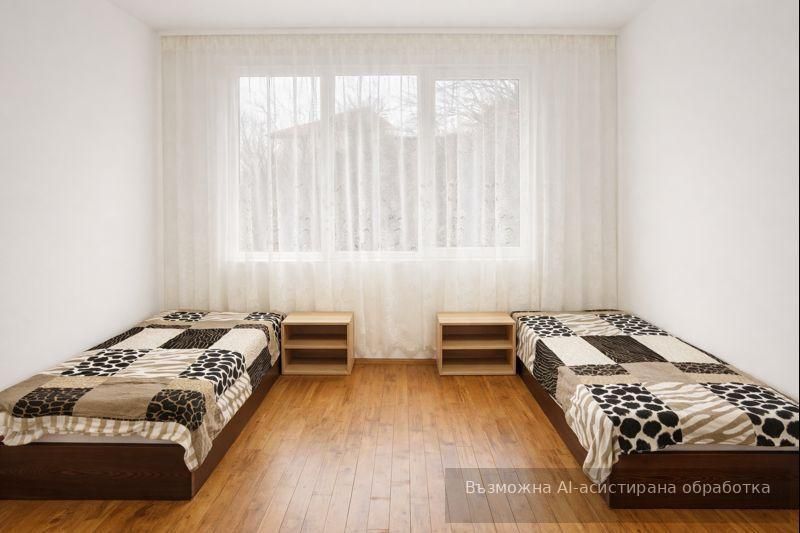Дава се под наем Многостаен апартамент в Пловдив, Коматево - 120 кв.м за 680 € - Снимка #2