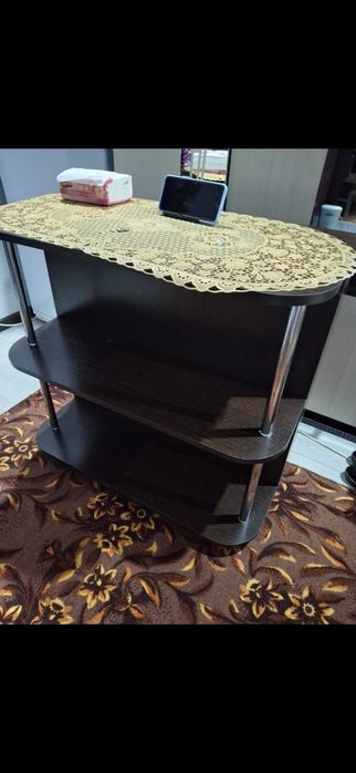 Продам стол тумба