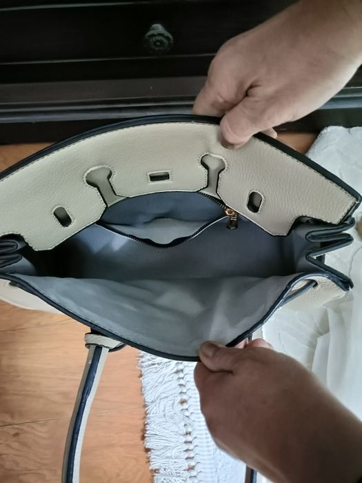 Продам сумку HERMES Цвет кофе с молоком