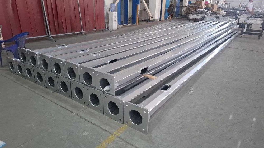 Metall stolbalar