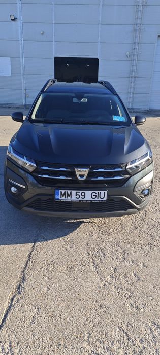 Vând Dacia jogger