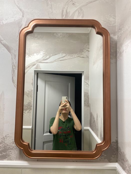 Зеркало в рамке 60*90см