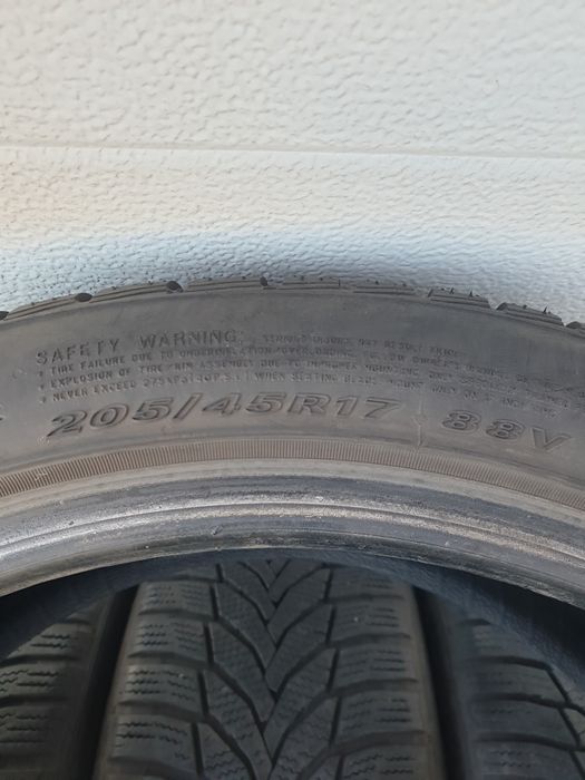 Зимни гуми 4 броя NEXEN WinGuard Sport2 205 45 R17 дот 2719