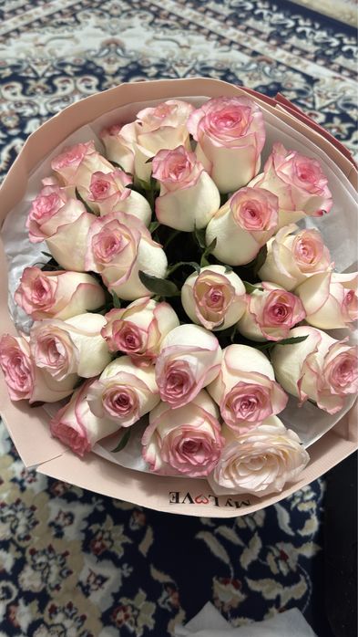 Свежые цветы 25 штук