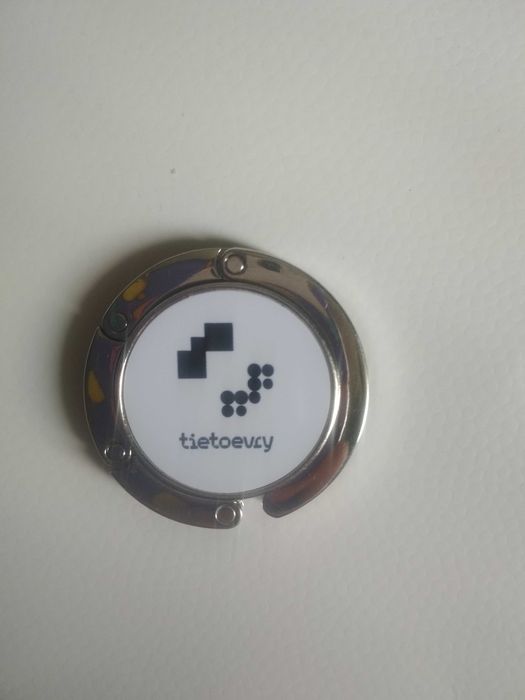 Крюк- вешалка съемная