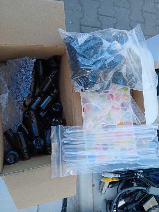 Kit complet sticluțe chihlimbar (maronii) pentru uleiuri esențiale / cosmetice