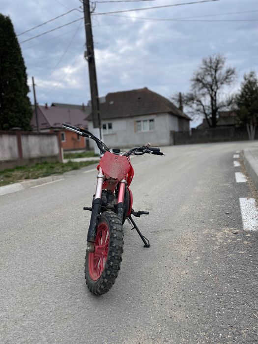 Vând cross 49cc pentru copii