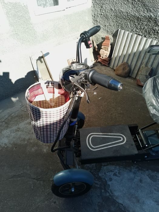 Електрическа четириколка