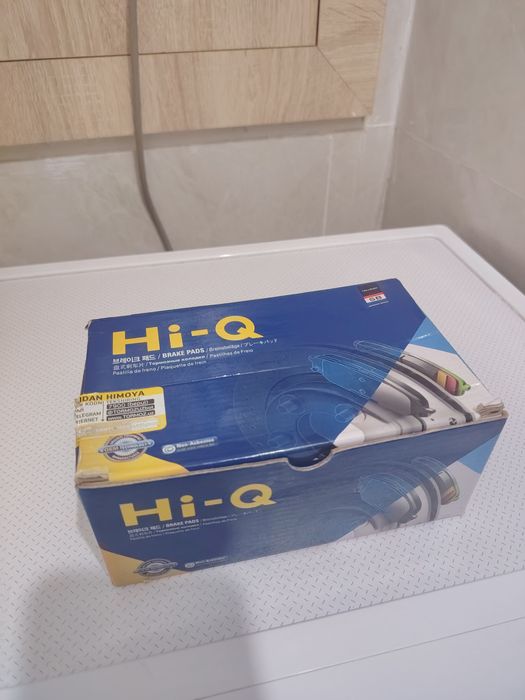 Тормозные колодки новые оригинал