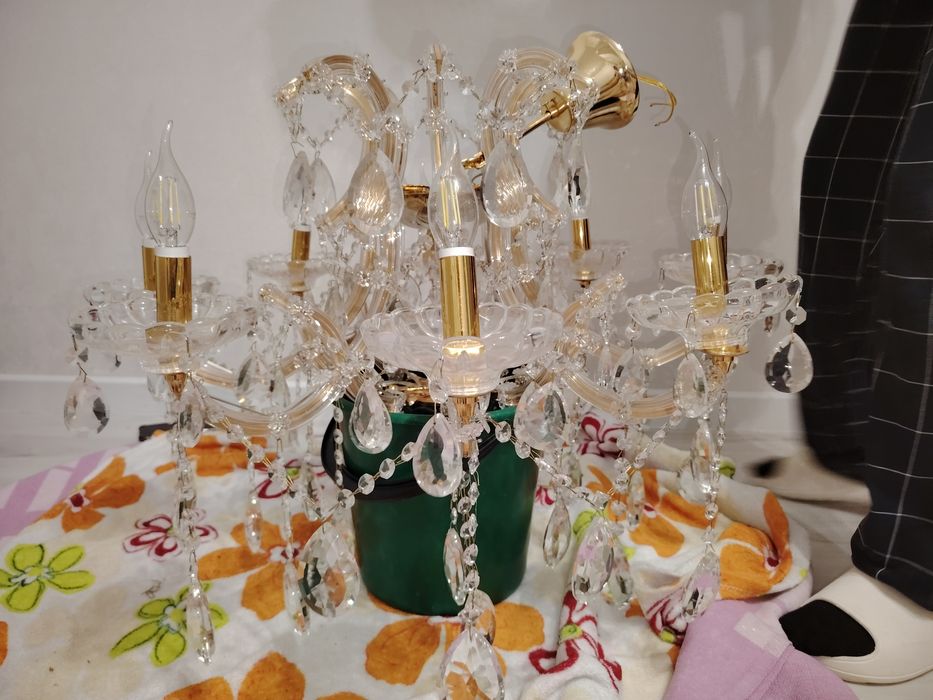 Хрустальная люстра, Чехия