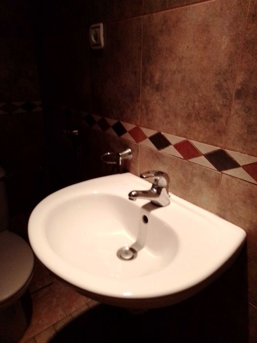 Дава разширена гарсониера под наем в топ център