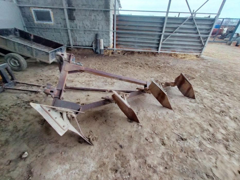 Плуг 4-х корпусной