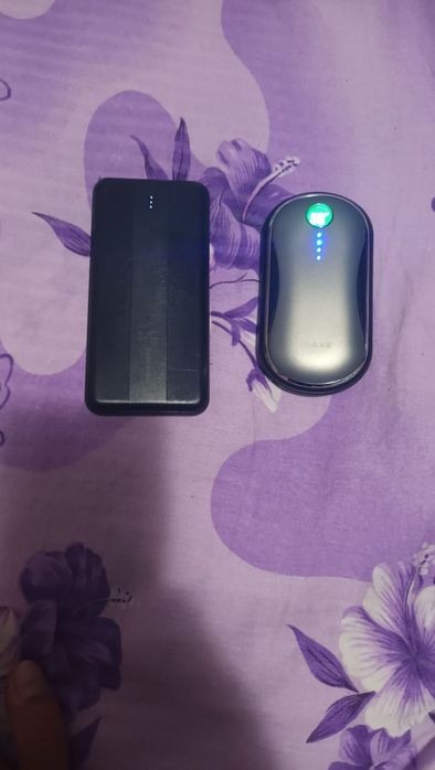 Baterie externa 10000 și încălzire mâini iarna