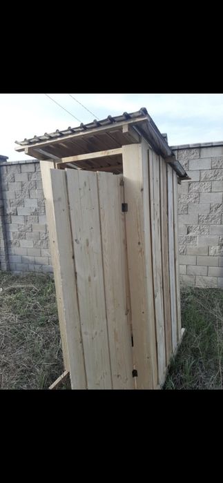 Туалеты уличные и дачные