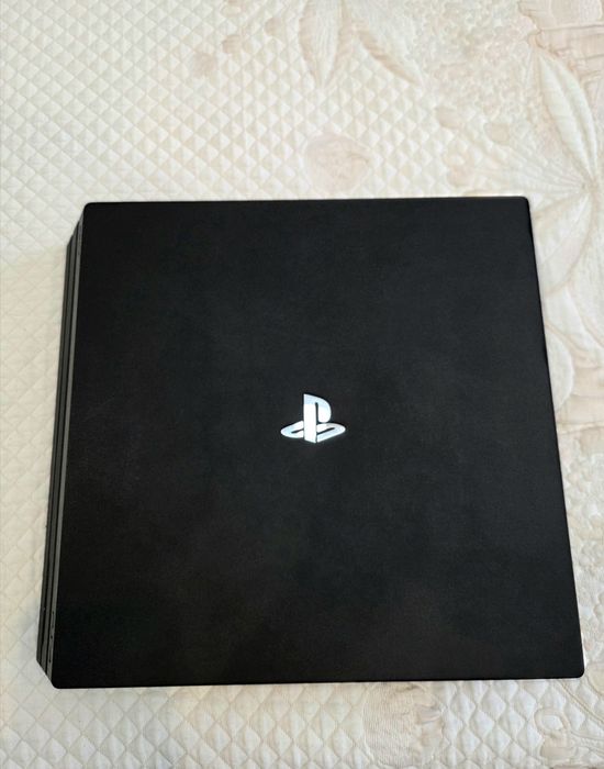 Playstation 4 Pro 1 TB