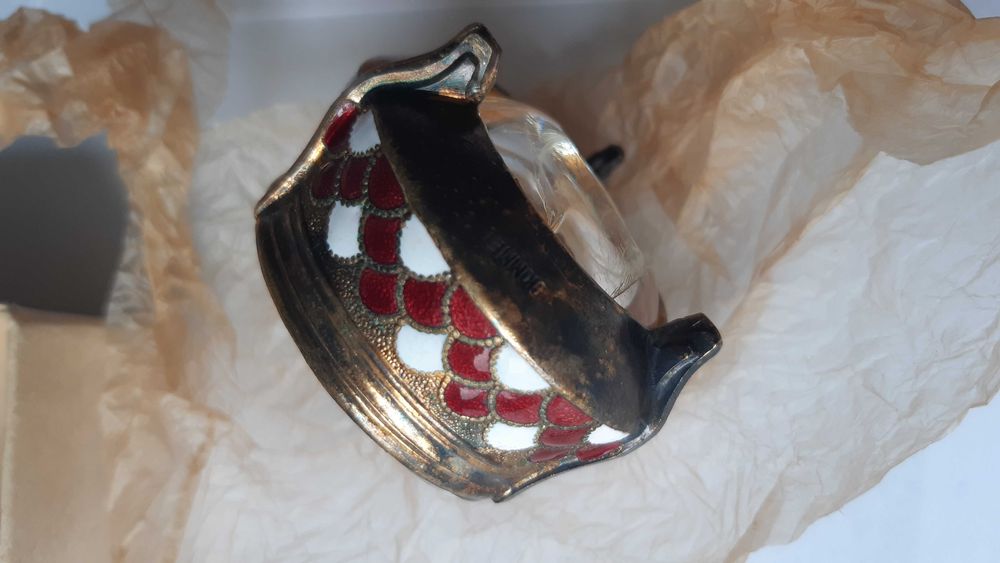 Малка ретро руска солничка с метален обков и стъклена чашка