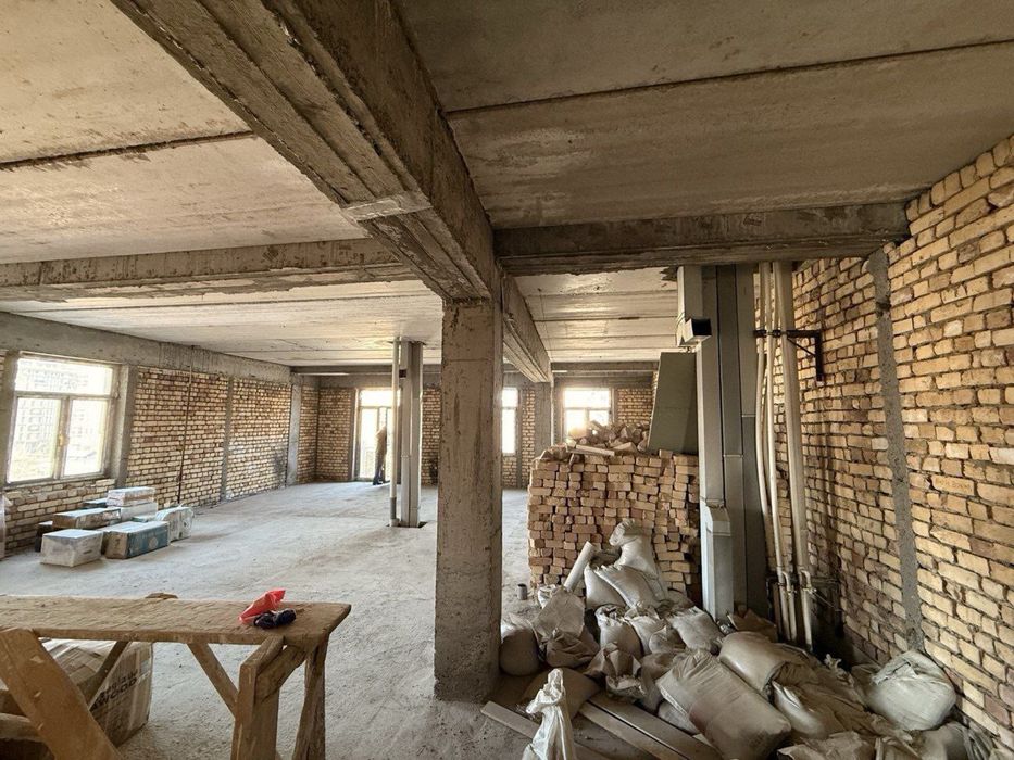 Жк Мирабад Палас, рядом с Mirabad Avenue 121м2 коробка + две парковки!