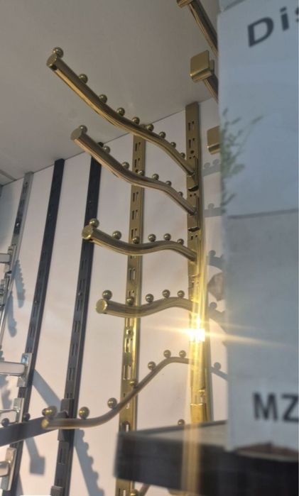 Вешалка для магазинов буратино оптом