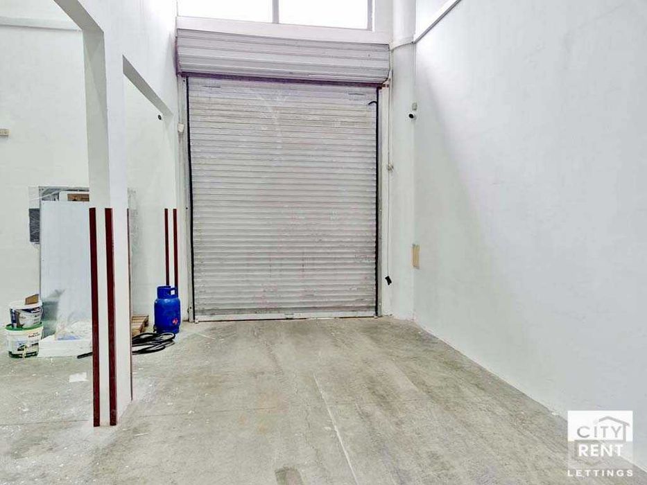 Дава се под наем Склад в Велико Търново, Промишлена зона - Запад - 420 кв.м за 1280 € - Снимка #4