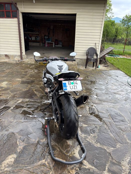 Vând BMW S1000R 2021 model 2022