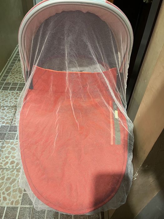 Продавам бебешки кош