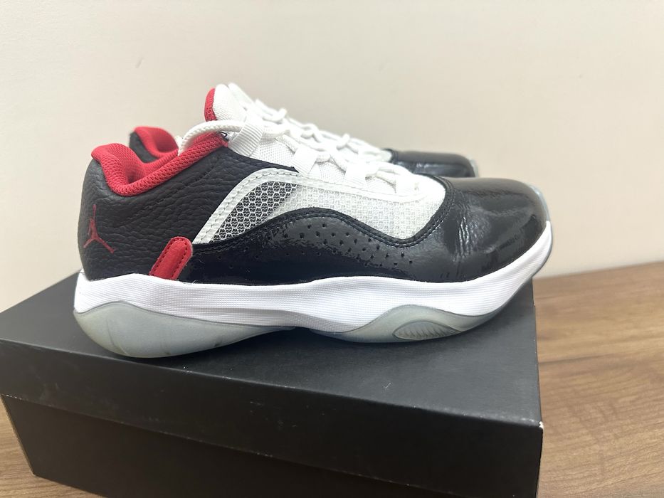 Nike Air Jordan 11 CMFT Low