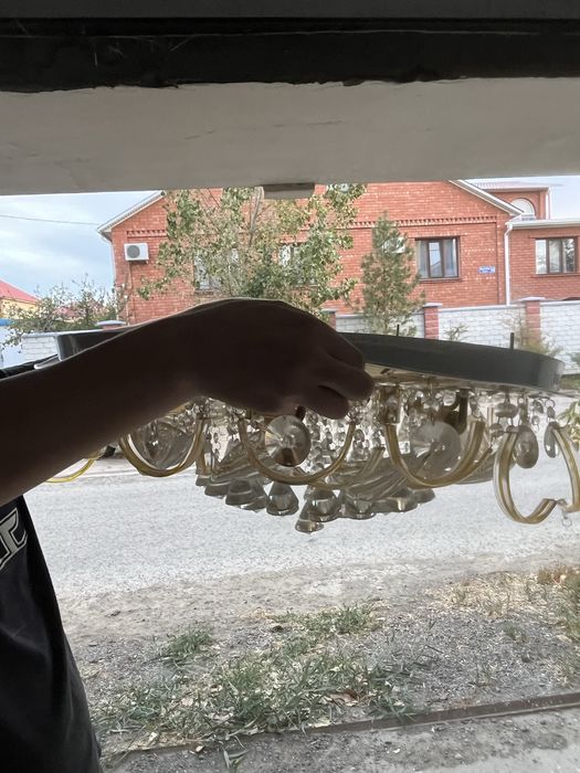 Люстра для потолка