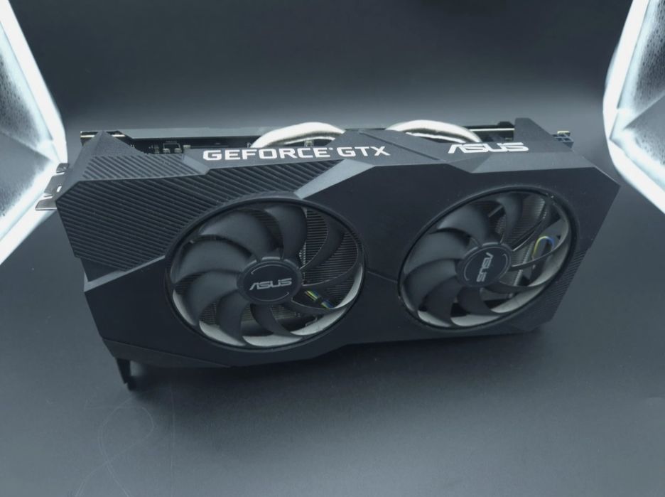 Vând gtx 1660 super dual oc