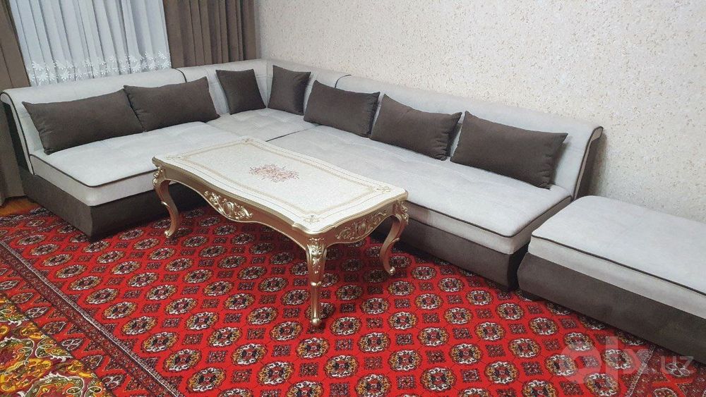 Mehmonxonaga yumshoq mebel .
