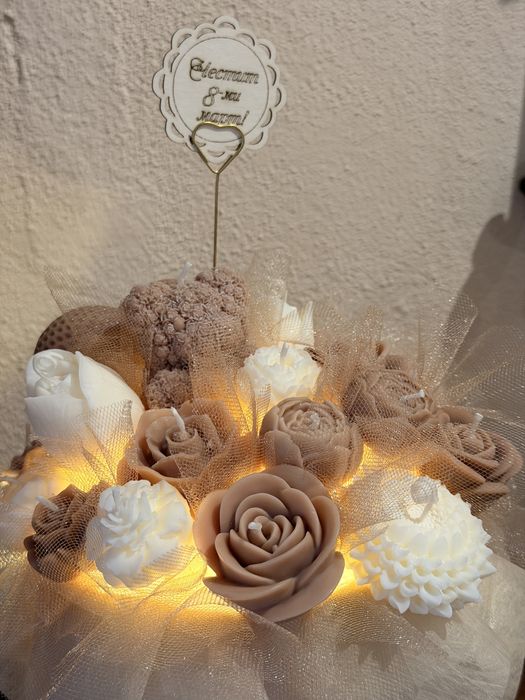 Ръчно изработени ароматни свещи и сапуни