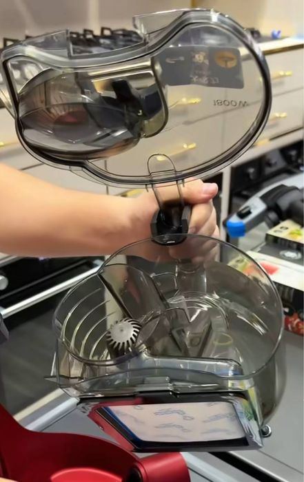 Пылесос Philips series7000