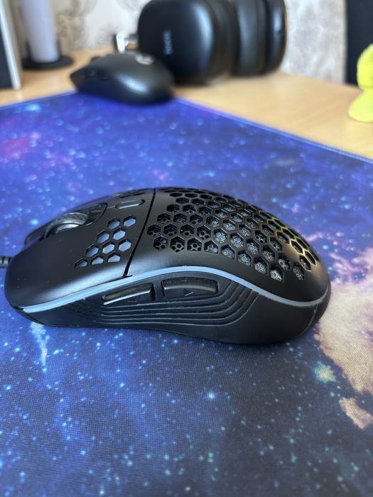 Продам мышку проводная