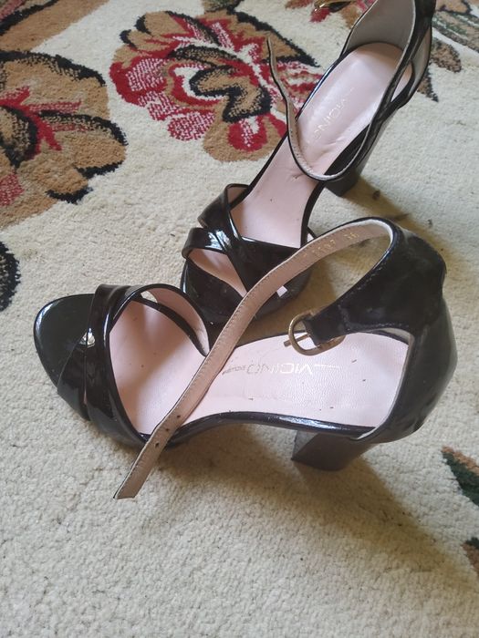 Кожаные Босаножки